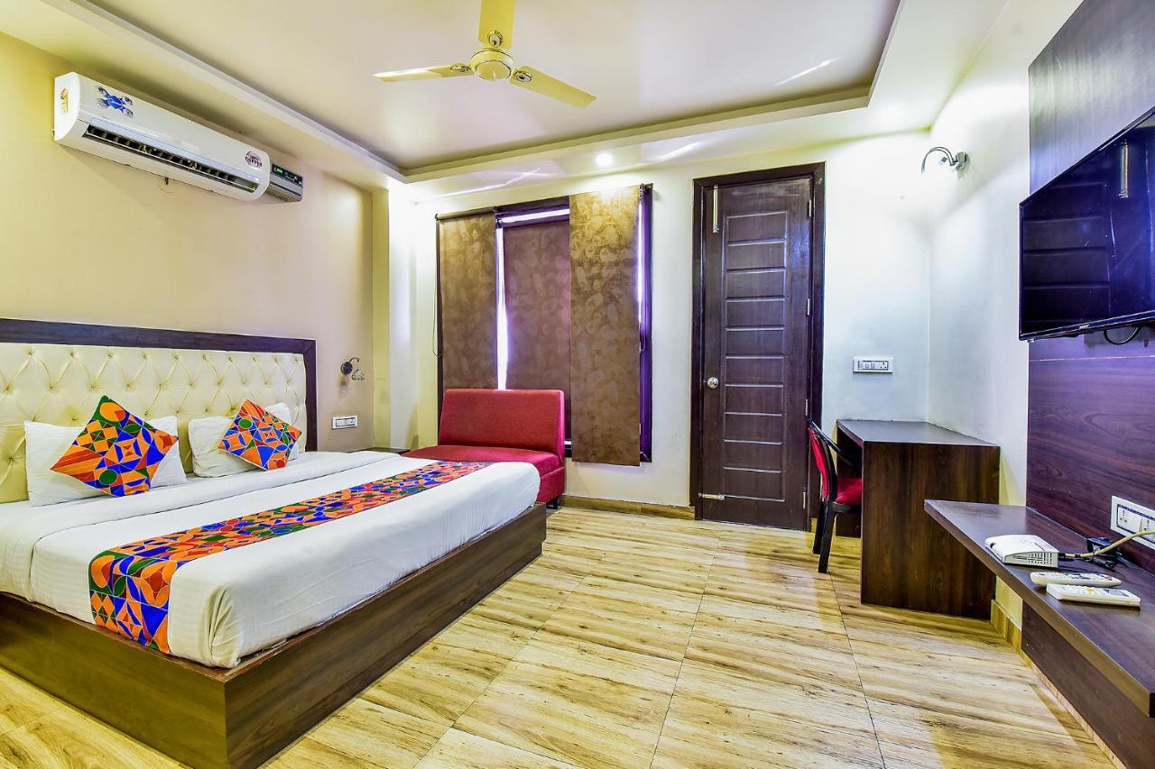 Fabhotel Surya Residency 德拉敦 外观 照片