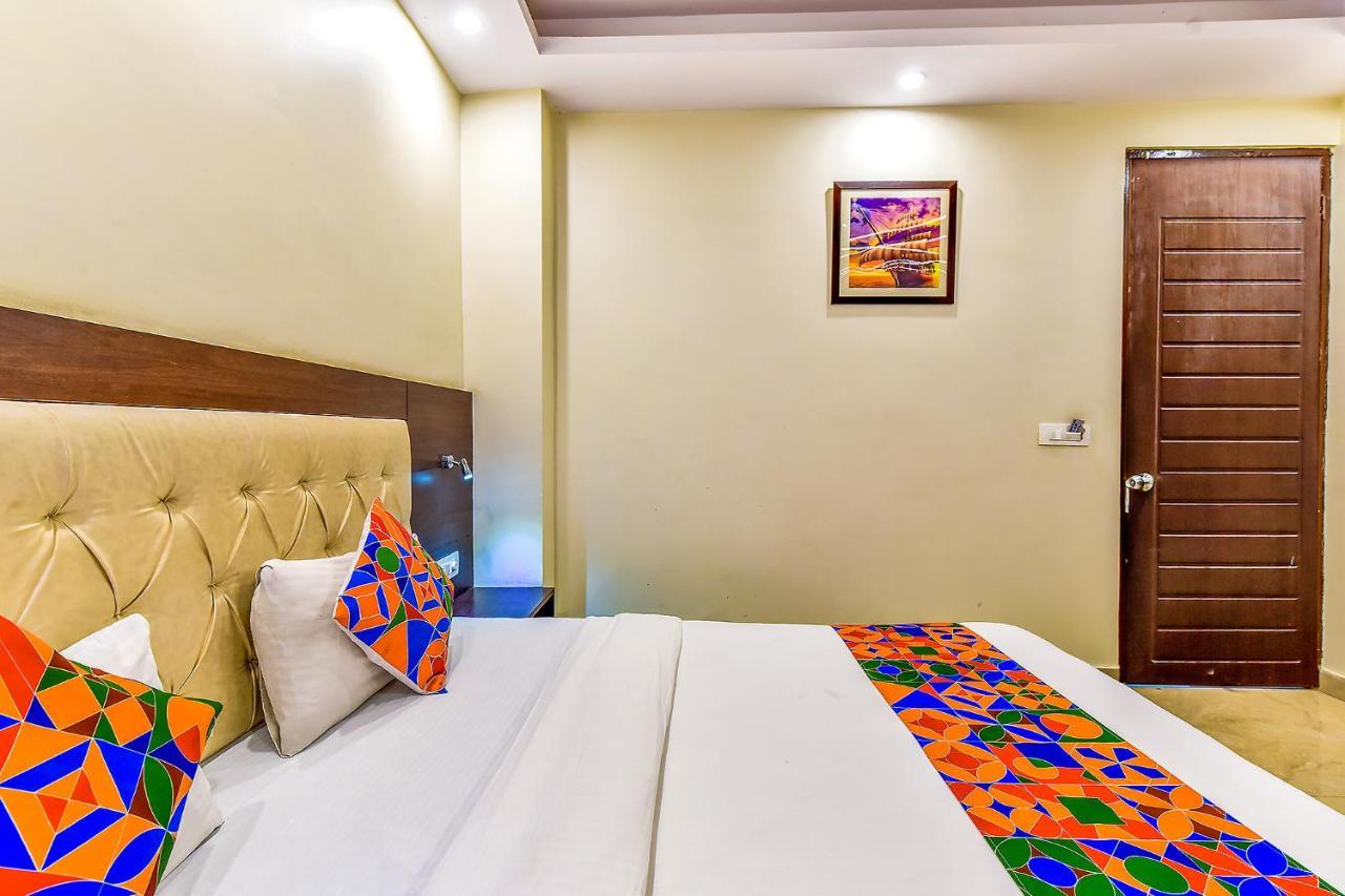 Fabhotel Surya Residency 德拉敦 外观 照片