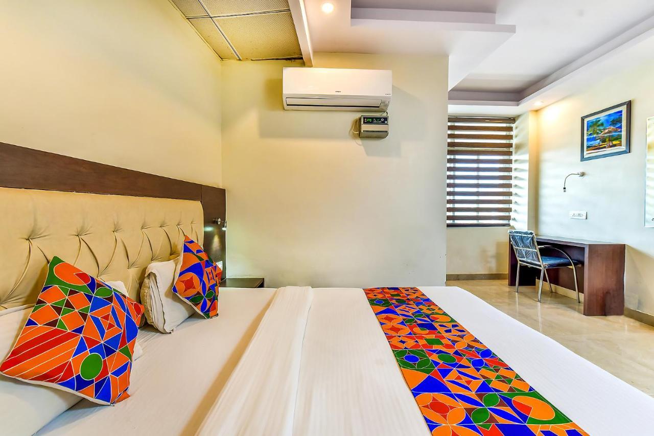 Fabhotel Surya Residency 德拉敦 外观 照片