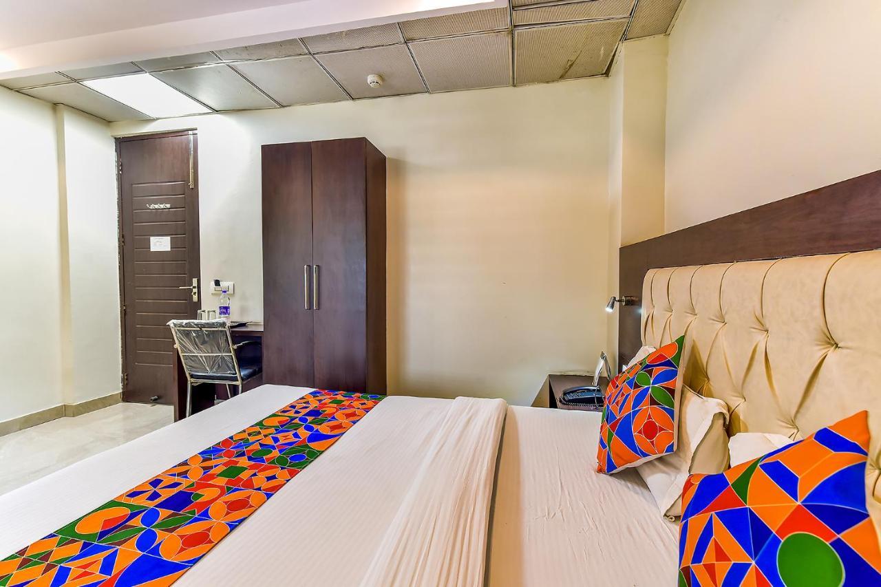 Fabhotel Surya Residency 德拉敦 外观 照片