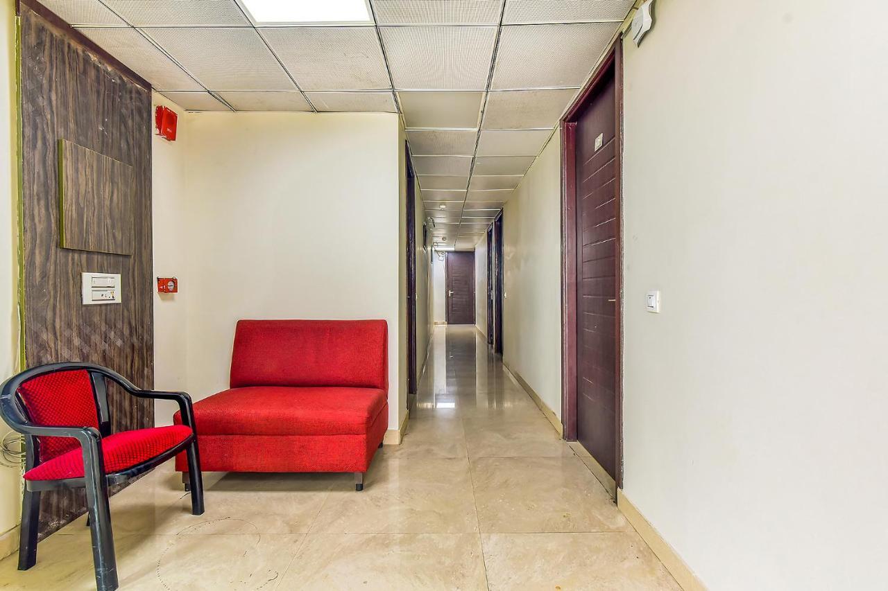 Fabhotel Surya Residency 德拉敦 外观 照片