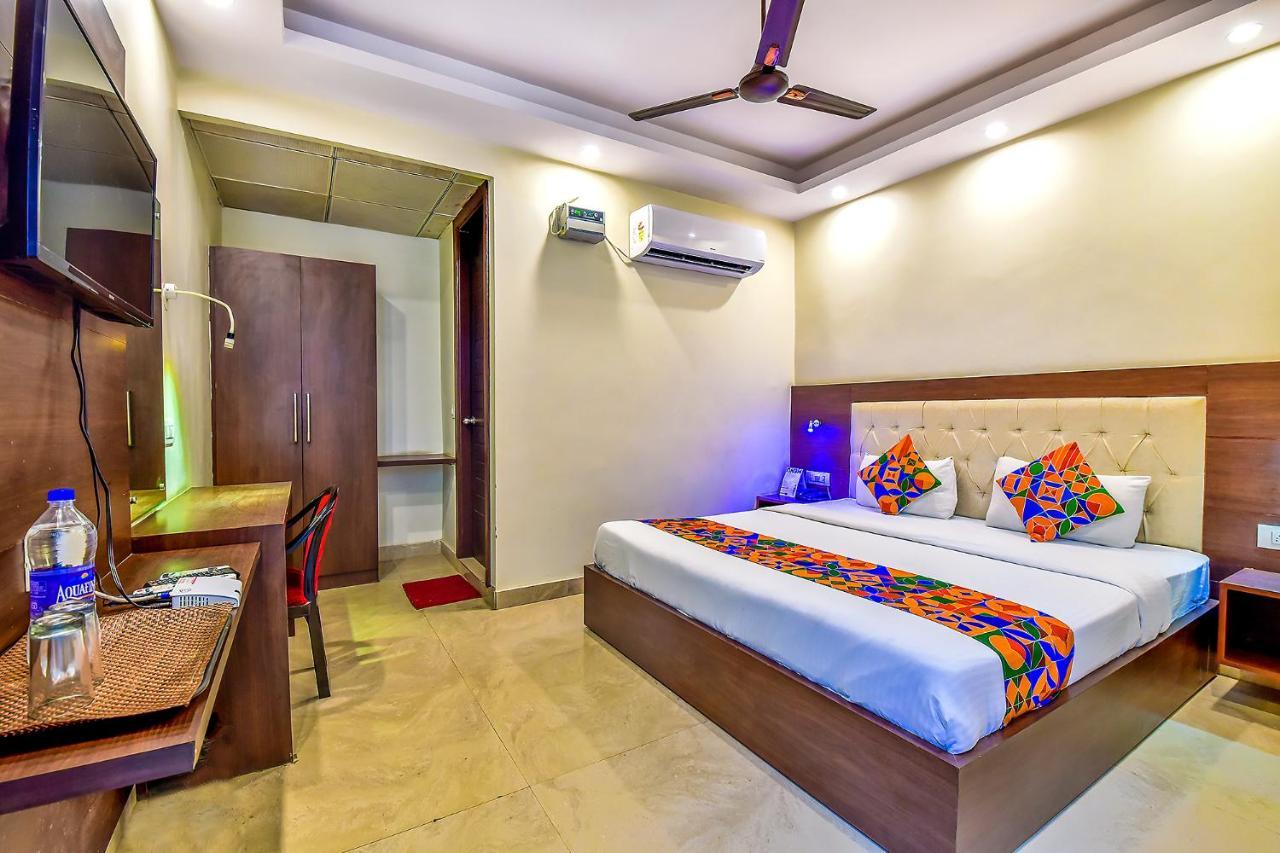 Fabhotel Surya Residency 德拉敦 外观 照片
